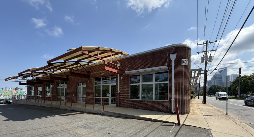 1430 S mint st exterior photo